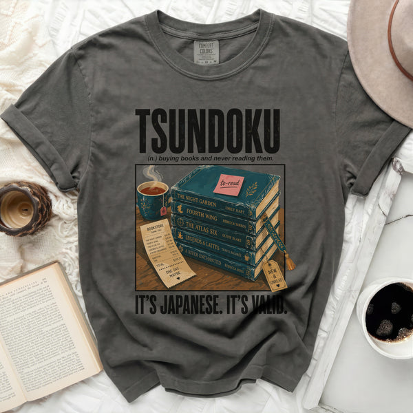 Tsundoku Definition Tee in Pepper