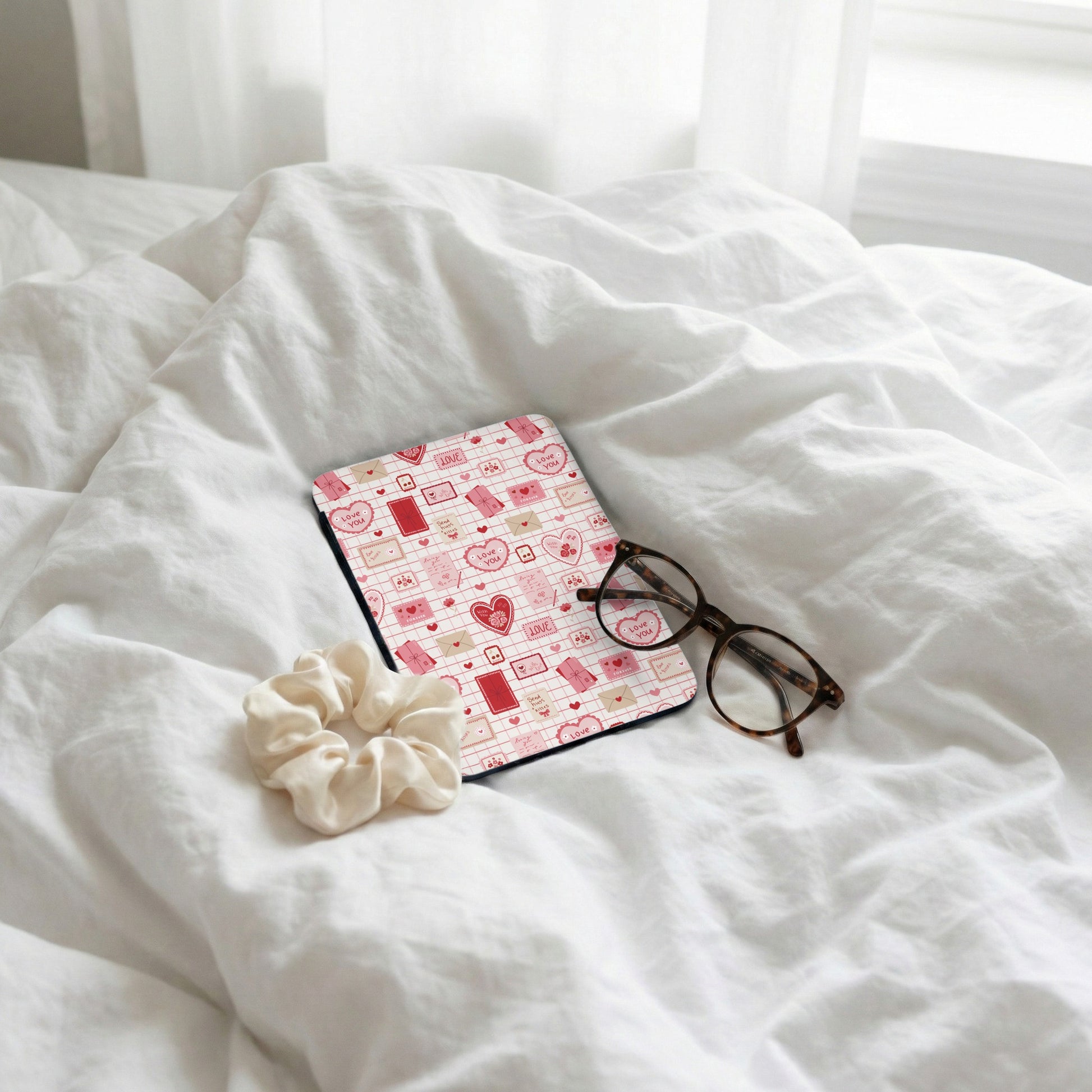 Pink Love Hearts Pattern Tablet Case for All Devices
