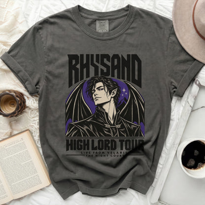 Gray t-shirt with Rhysand "High Lord Tour" graphic and black wings.