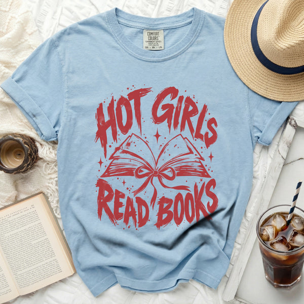 Hot Girls Read Tee in Chambray