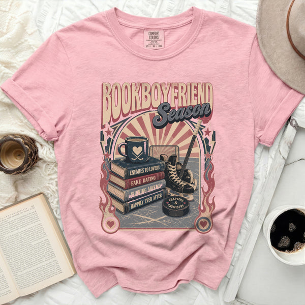 Bookboyfriend Season Hockey Tee in Blossom