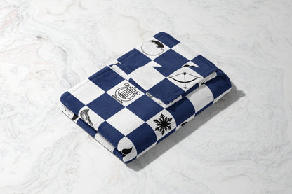 Cozy Blue and White Plaid Pattern Blanket