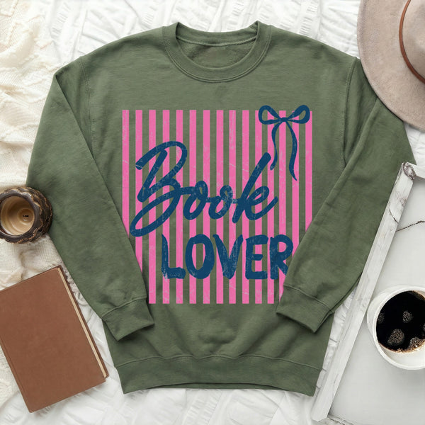 Book Lover Ribbon Sweatshirt in Military Green