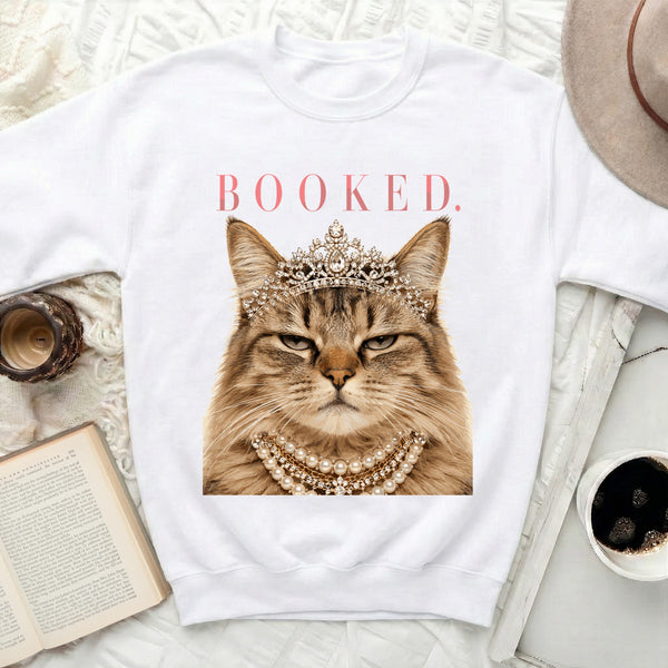Booked. Royal Feline Sweatshirt in White