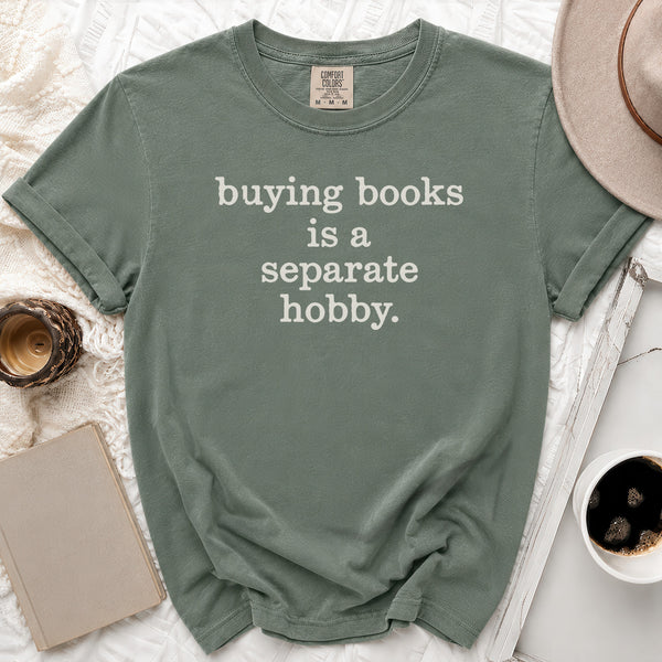 Book Collector Tee in Moss