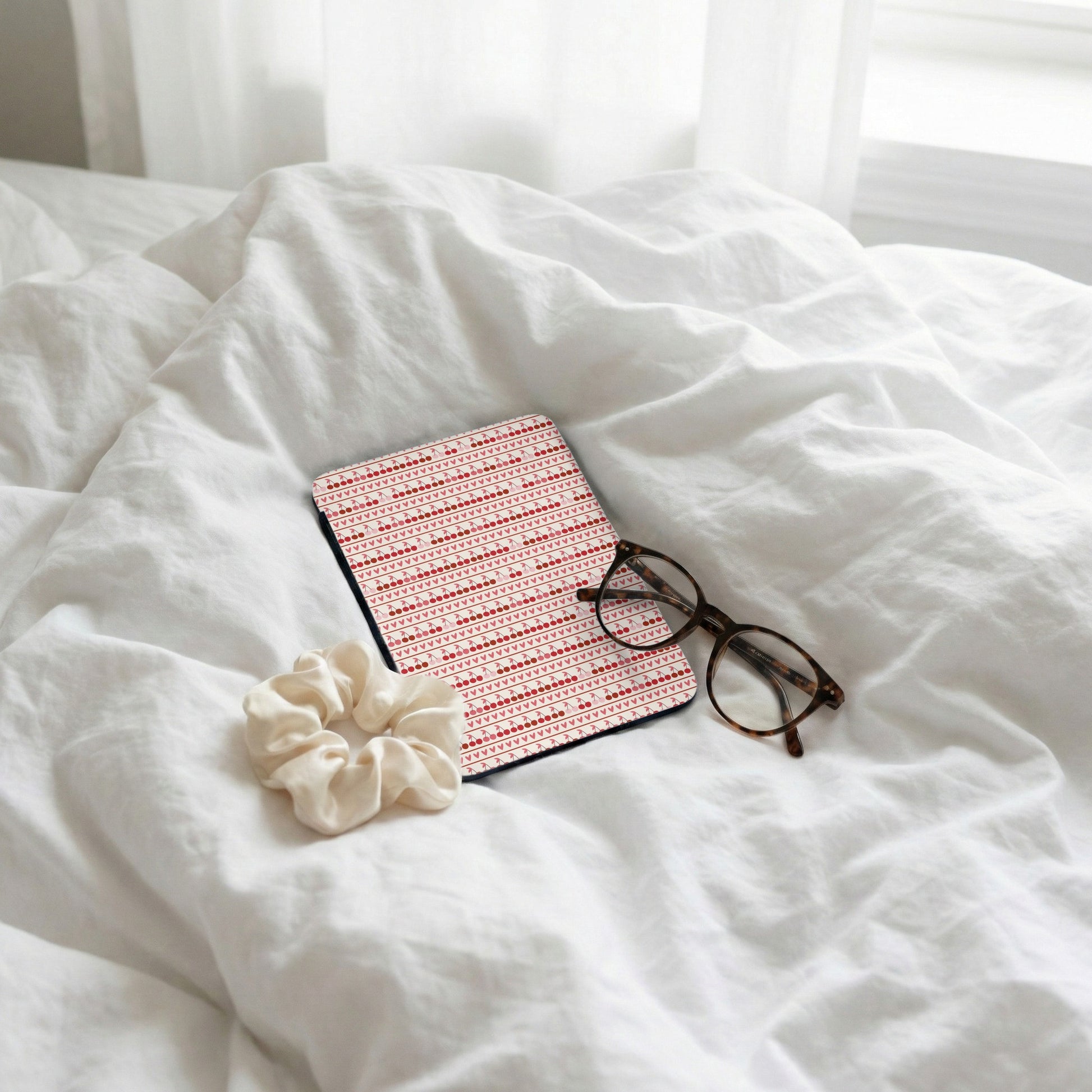 Red and White Striped Laptop Cover with Glasses