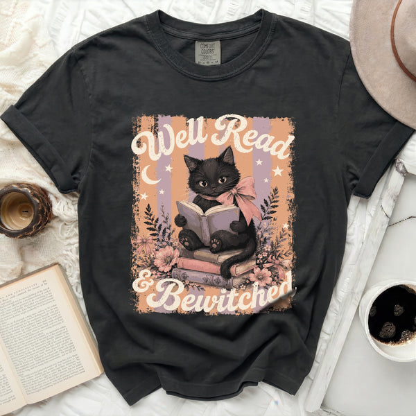 Well Read Cat Tee in Black