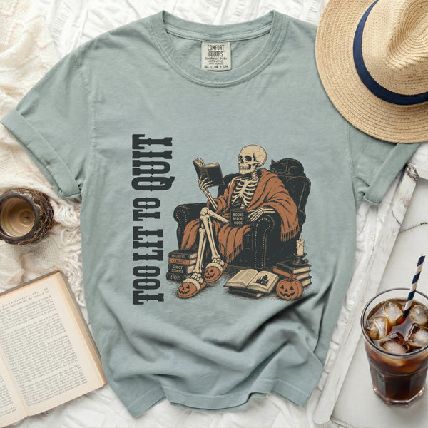 Chill Skeleton Reader Tee in Bay