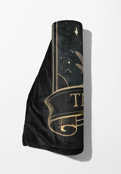 Cozy Celestial Themed Throw Blanket for All Ages