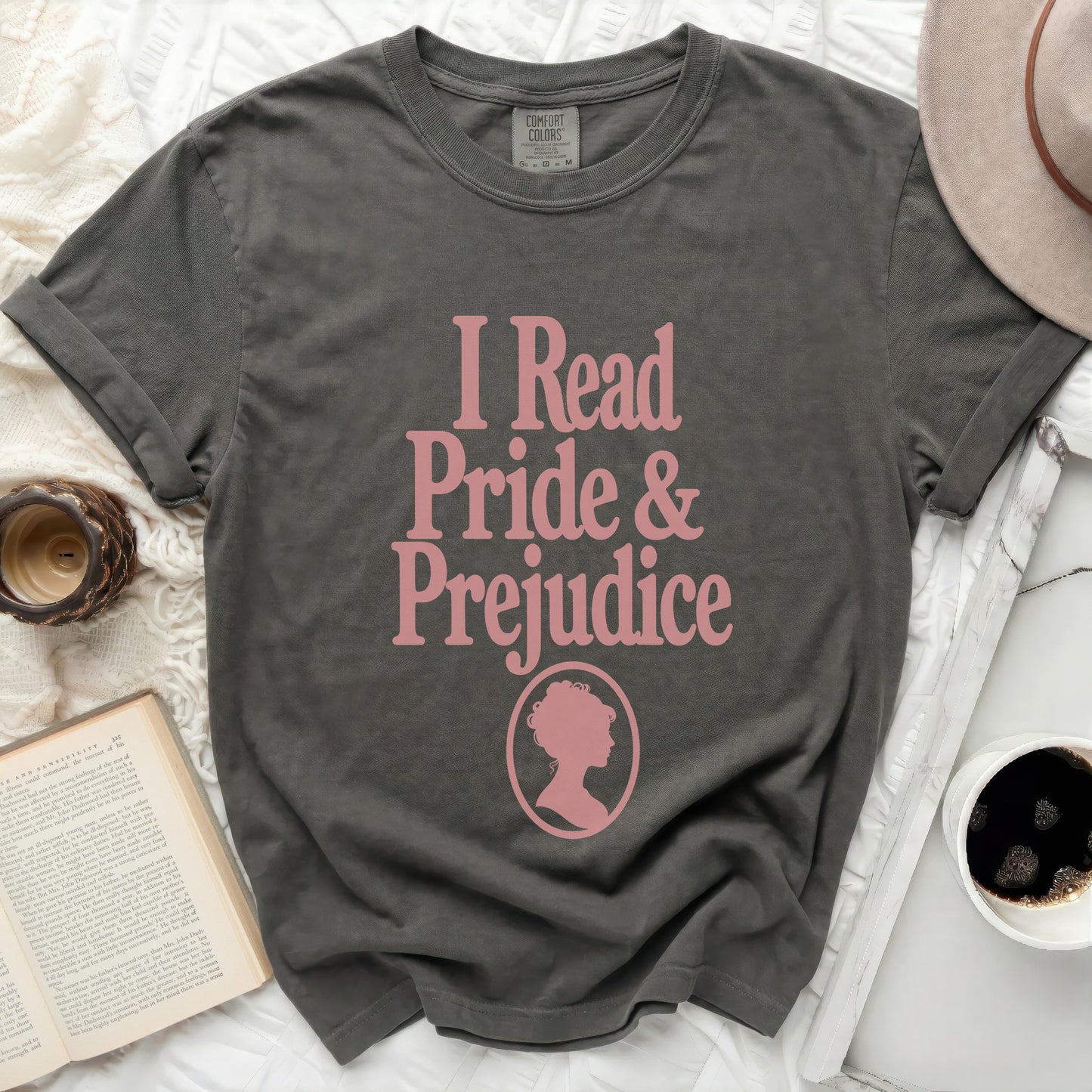 Gray Comfort Colors shirt with pink "I Read Pride & Prejudice" text.