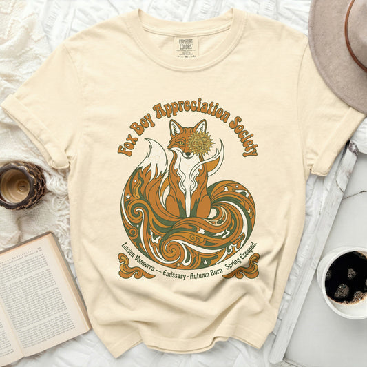 Cream t-shirt with a retro fox design and "Fox Boy Appreciation Society" text.