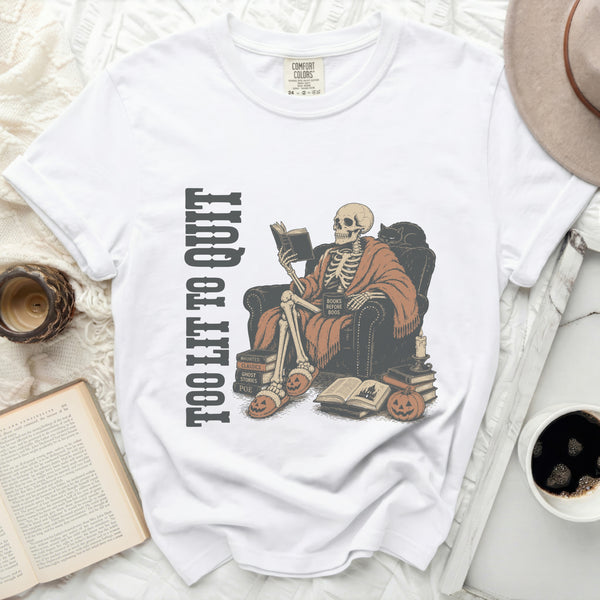 Chill Skeleton Reader Tee in White