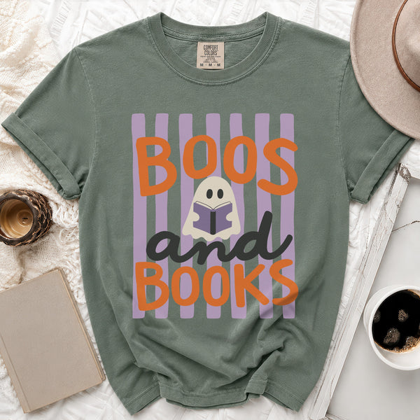 Boos and Books Reading Ghost Tee in Moss