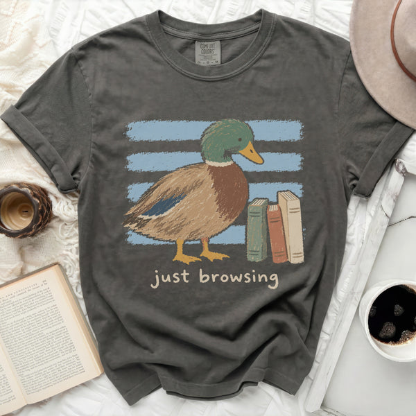 Just Browsing Duck Tee in Pepper