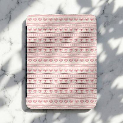 Pink Bow and Daisy Pattern on Rectangular Cutting Board