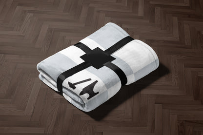Luxurious Soft Cozy Grey And White Throw Blanket