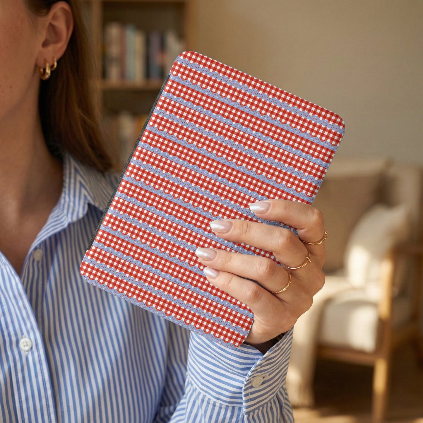 Red and White Striped Gingham Pattern Tablet Case