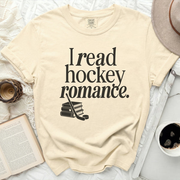 Hockey Romance Reader Romantic Subplot Tee in Ivory