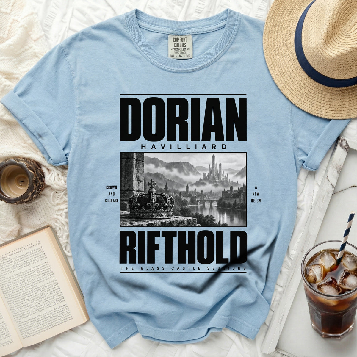 Light blue t-shirt with "Dorian Havilliard RIFTHOLD" text and a castle graphic.