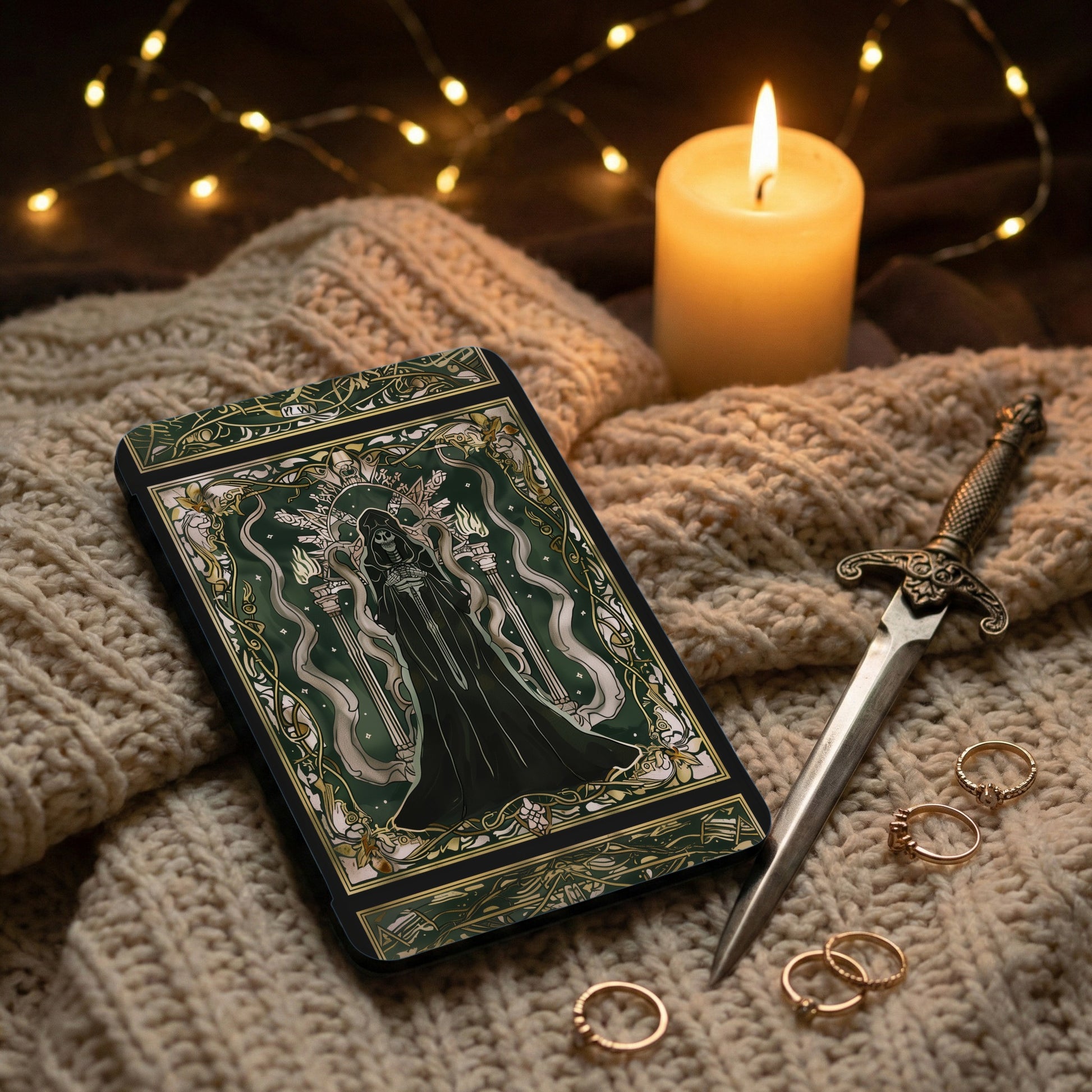 Fantasy Skull Figure Green Gold Art Phone Case product type