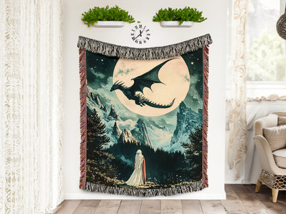 🌌 Enchanting Throne of Glass Moonlit Tapestry Throw Blanket 🌌