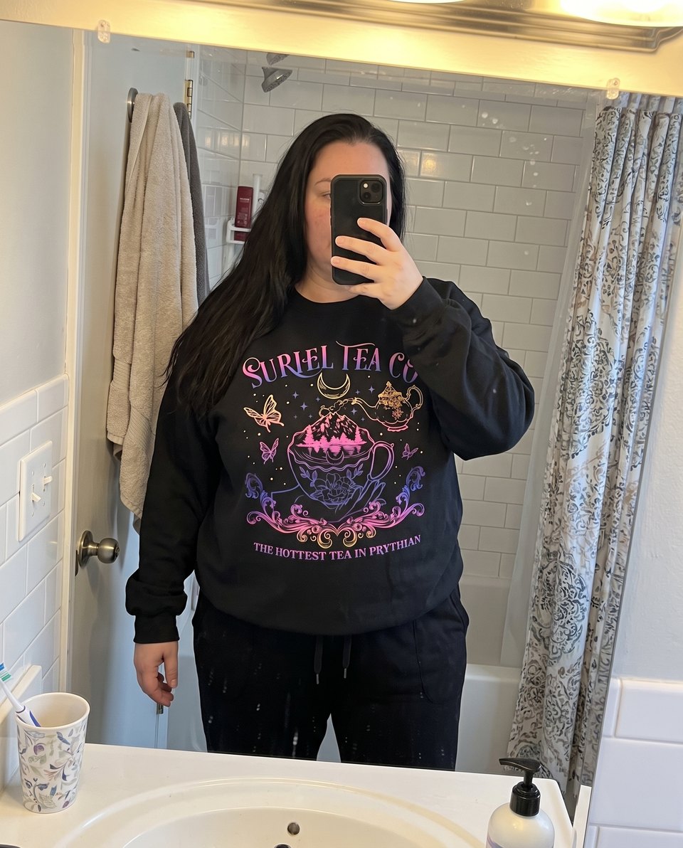 Gildan 18000 worn in size 3XL